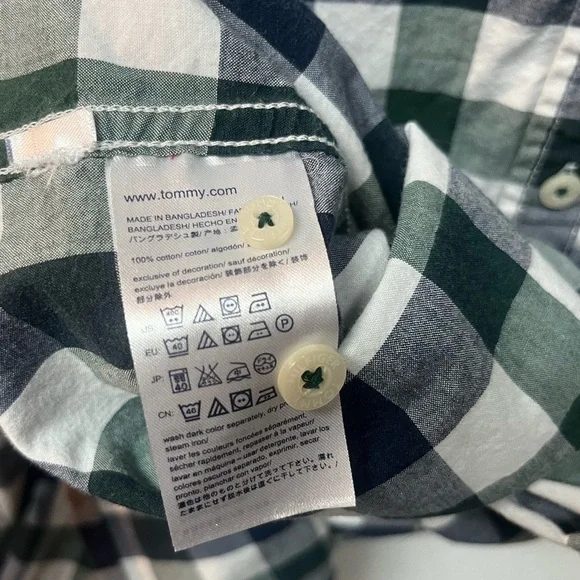 Tommy Hilfiger Men's Checkered Shirt - Green and Navy. Size XL - Picture 4 of 5